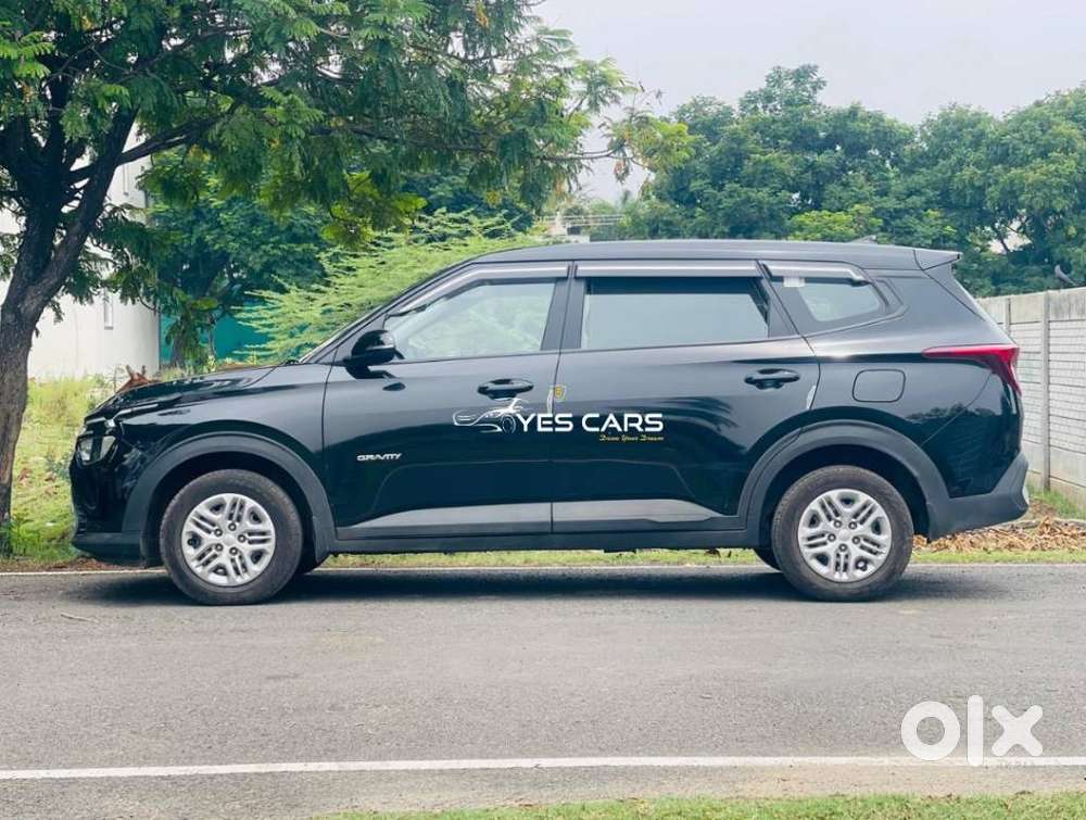 Kia Carens, 2025, Petrol