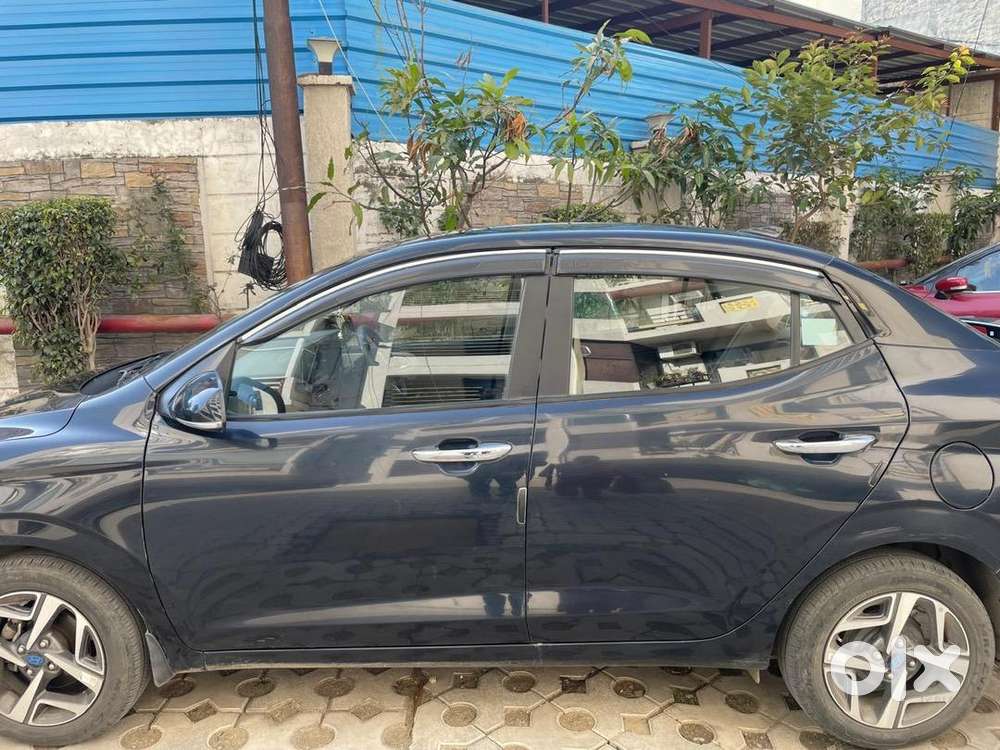 Hyundai Aura 2023 Cng & Hybrids Well Maintained