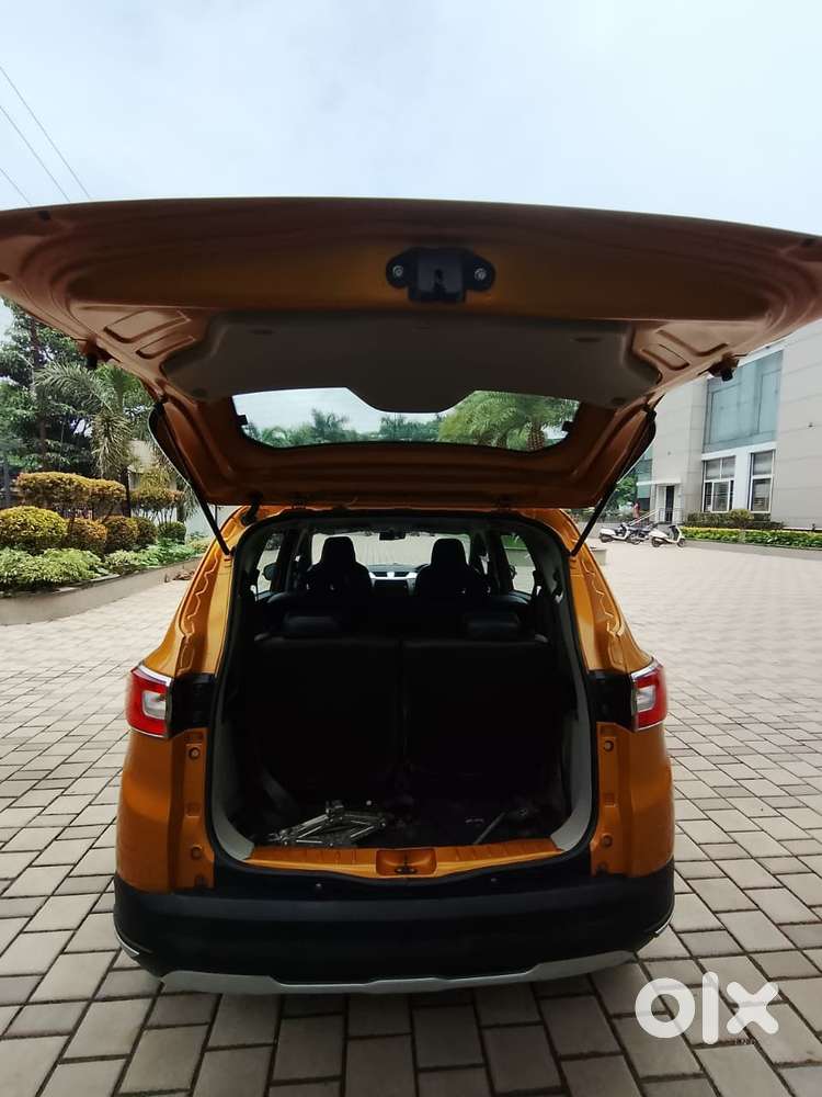Renault Triber Rxz, 2020, Petrol