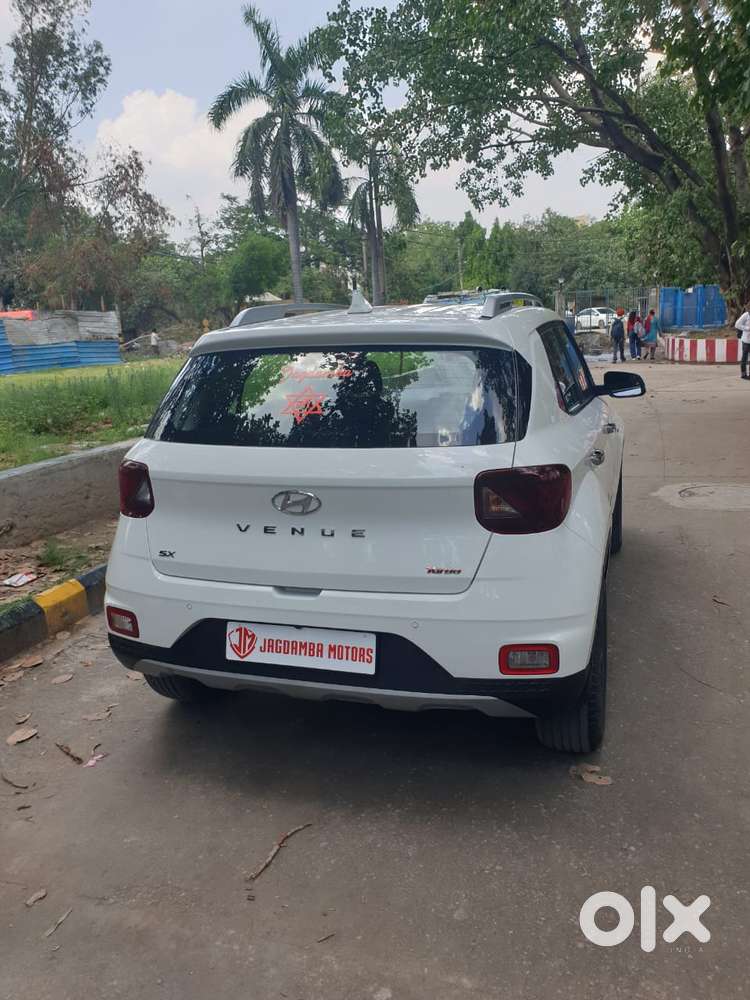 Hyundai Venue Sx Plus Turbo Dct, 2019, Petrol