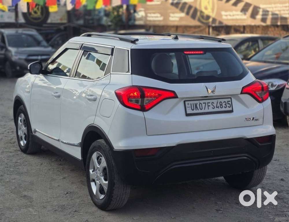 Mahindra Xuv300 W6, 2024, Petrol