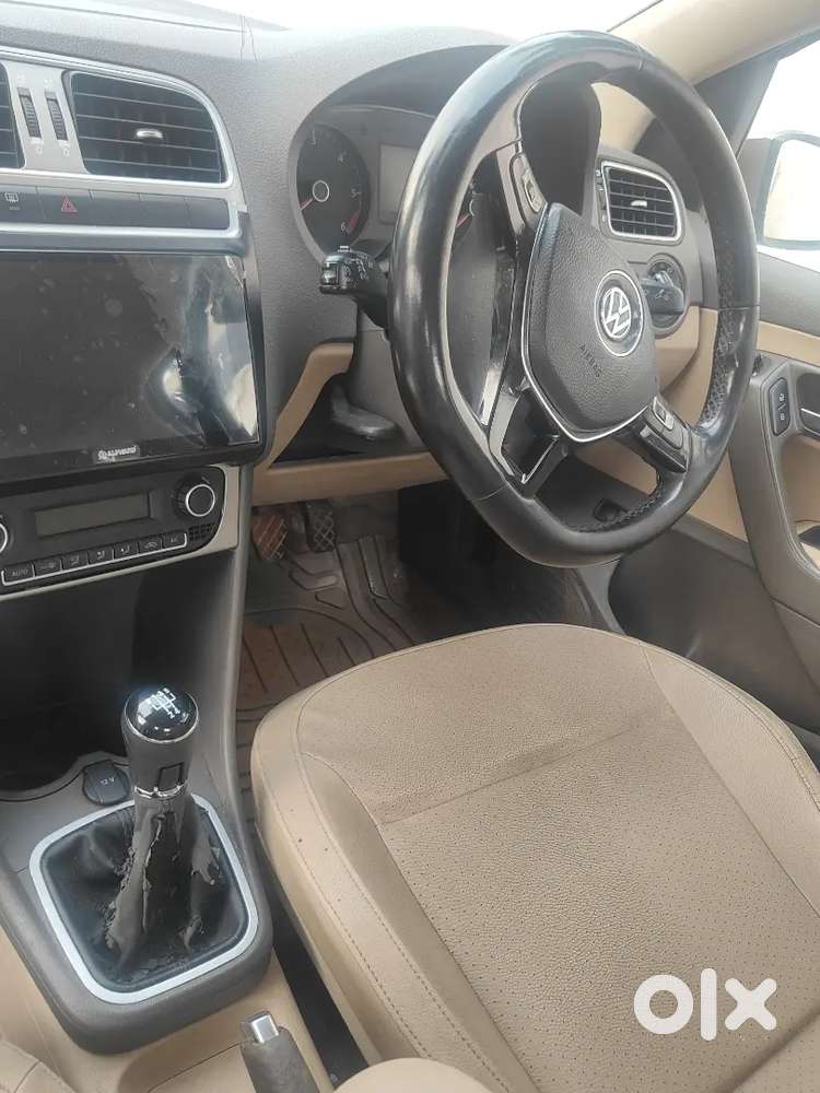 Volkswagen Vento 1.2 Tsi 2016