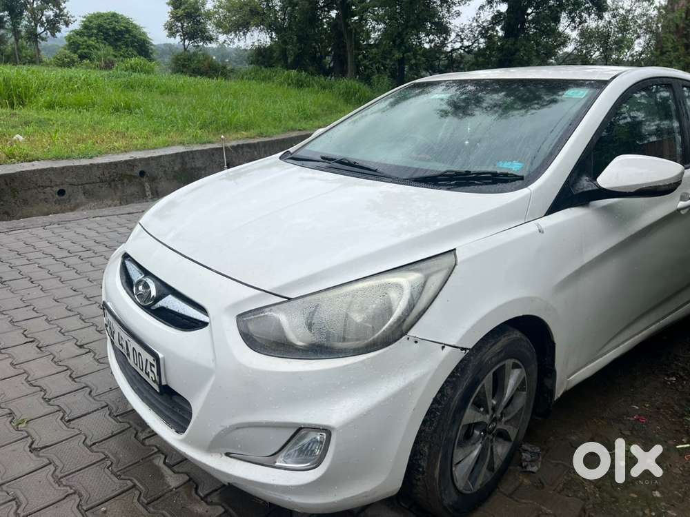 Hyundai Fluidic Verna Diesel 2013 December