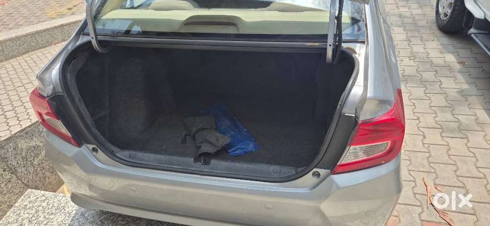 Honda Amaze Vx 1.2 Petrol Cvt, 2019, Petrol