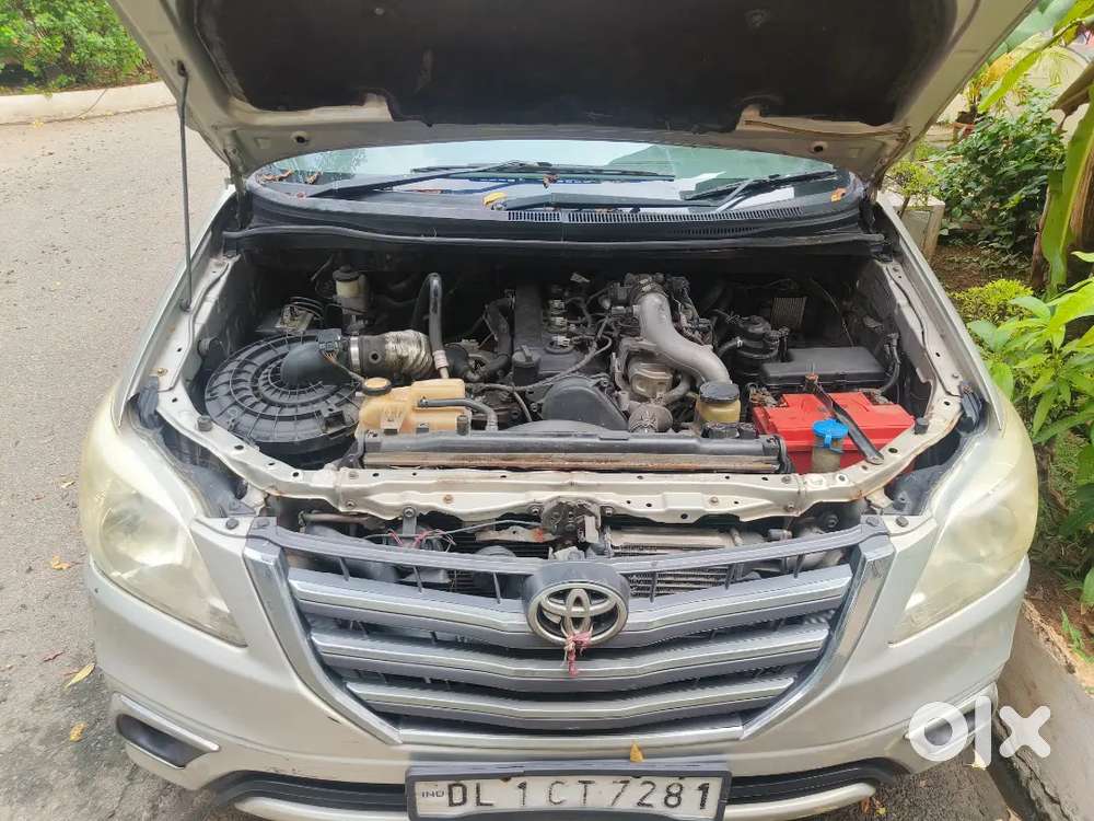 Toyota Innova 2.5 2015