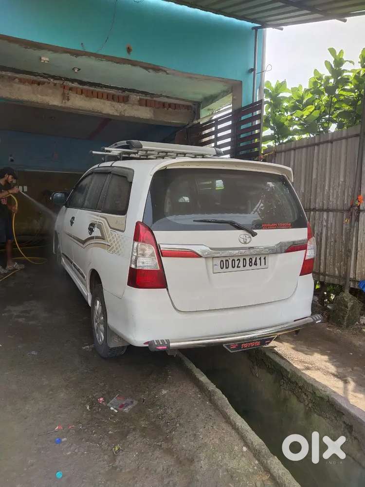 Toyota Innova 2013 Diesel Well Maintained