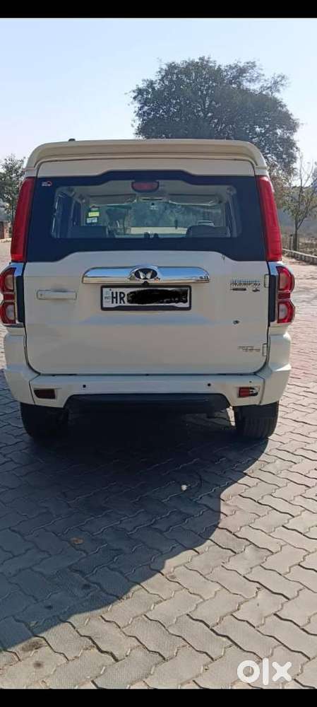 Mahindra Scorpio