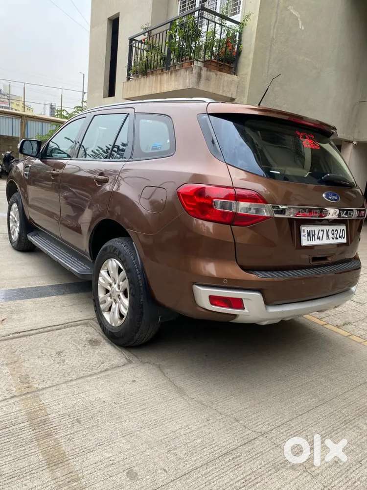 Ford Endeavour 2016