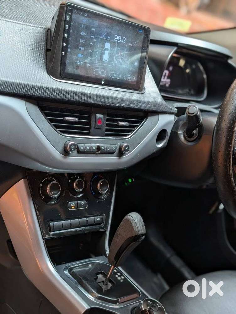 Tata Nexon 1.2 Revotron Xma Amt, 2023, Petrol