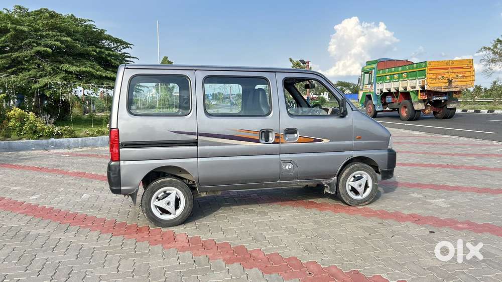 Maruti Suzuki Eeco 5 Str Ac (o), 2021, Petrol
