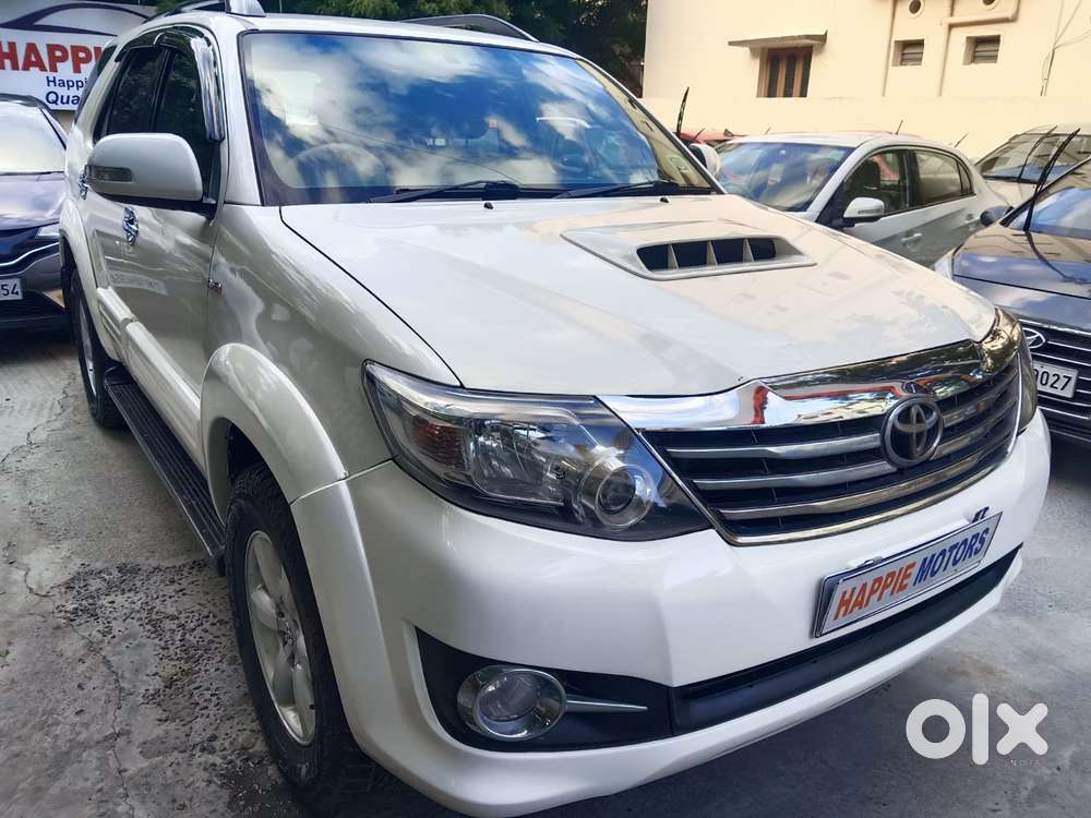 Toyota Fortuner 3.0 4x4 Manual, 2011, Diesel