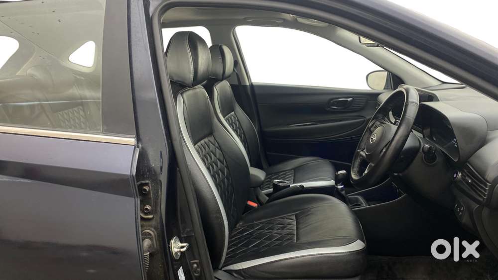 Hyundai New I20 1.2 Asta (o) Mt, 2021, Petrol