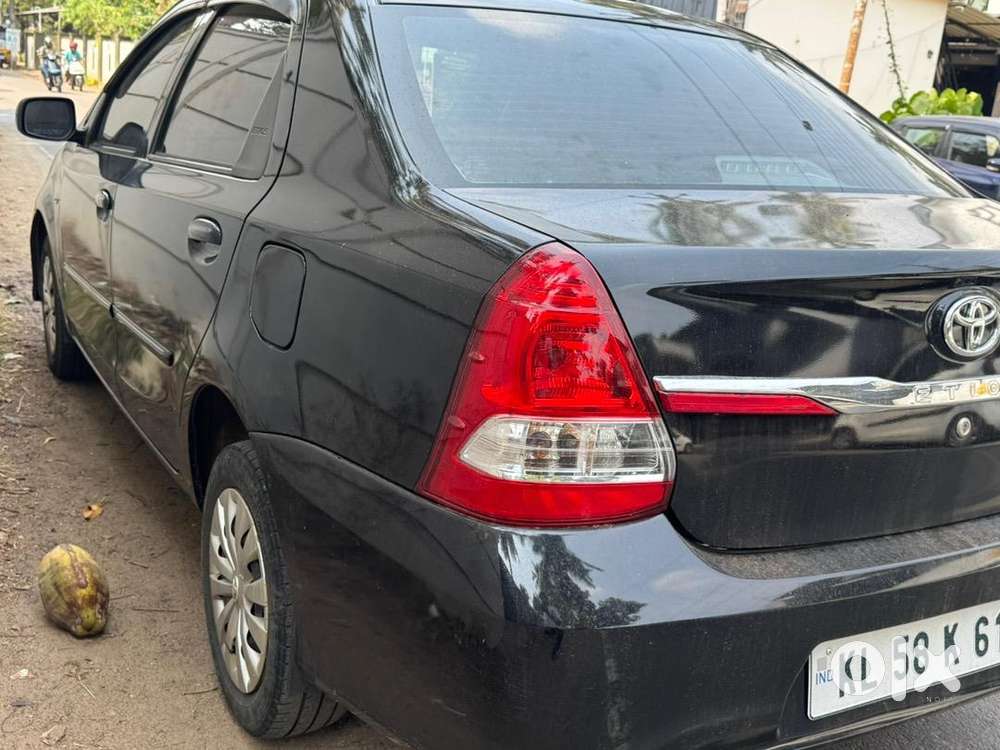 Toyota Etios 2013 Diesel 140000 Km Driven