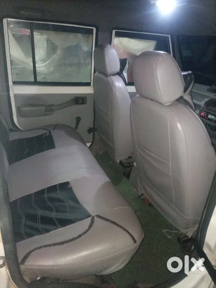Mahindra Bolero Neo 2013