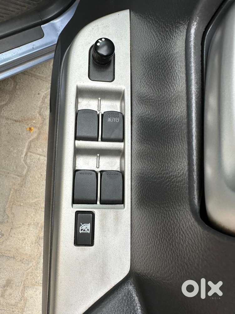 Maruti Suzuki Wagon R Vxi Amt Opt 1.2, 2017, Petrol