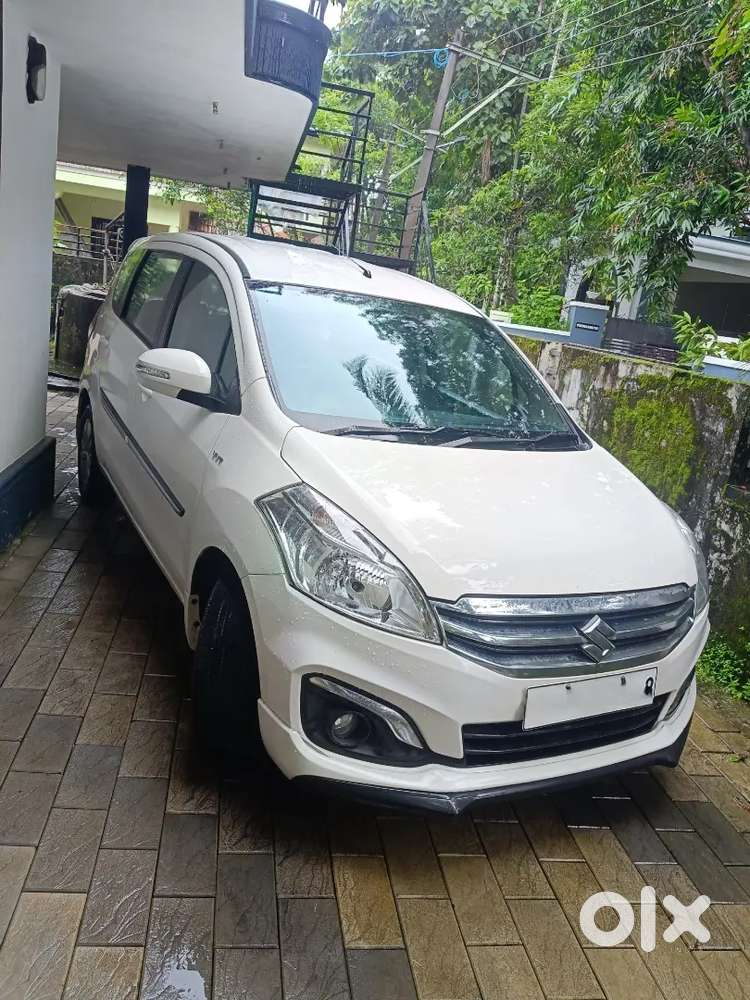 Maruti Suzuki Ertiga 2018 ലിമിറ്റഡ് Edition  Good Condition Low Unning