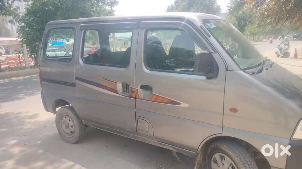Maruti Suzuki Eeco 2022 Cng & Hybrids 85000 Km Driven