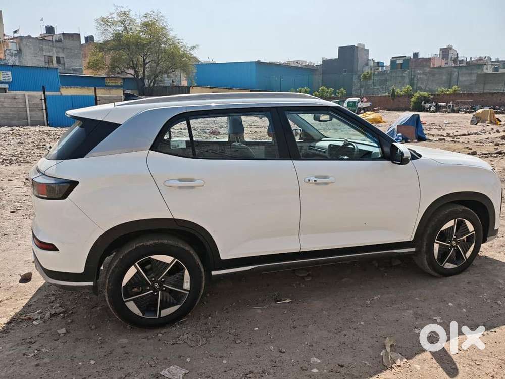 Creta Ev 42kw 9900 Driven 10month Old Showroom Condition