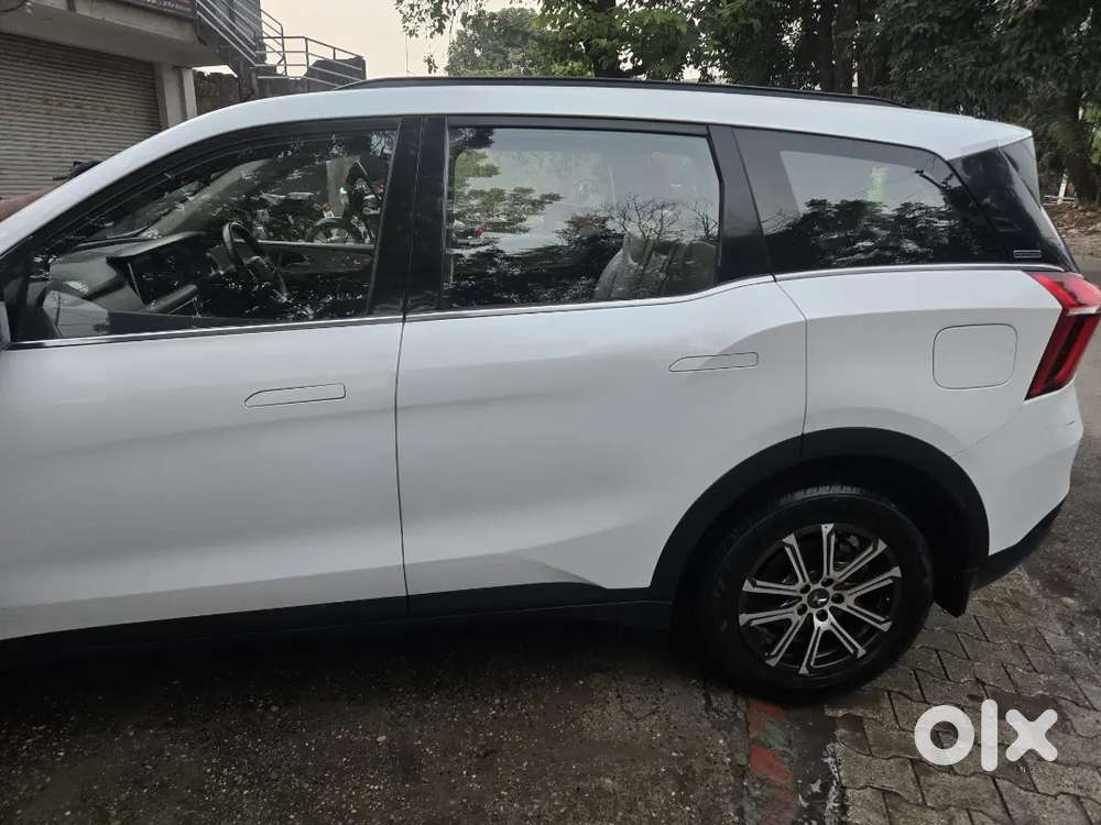 Mahindra Xuv700 Ax7 2022 Diesel