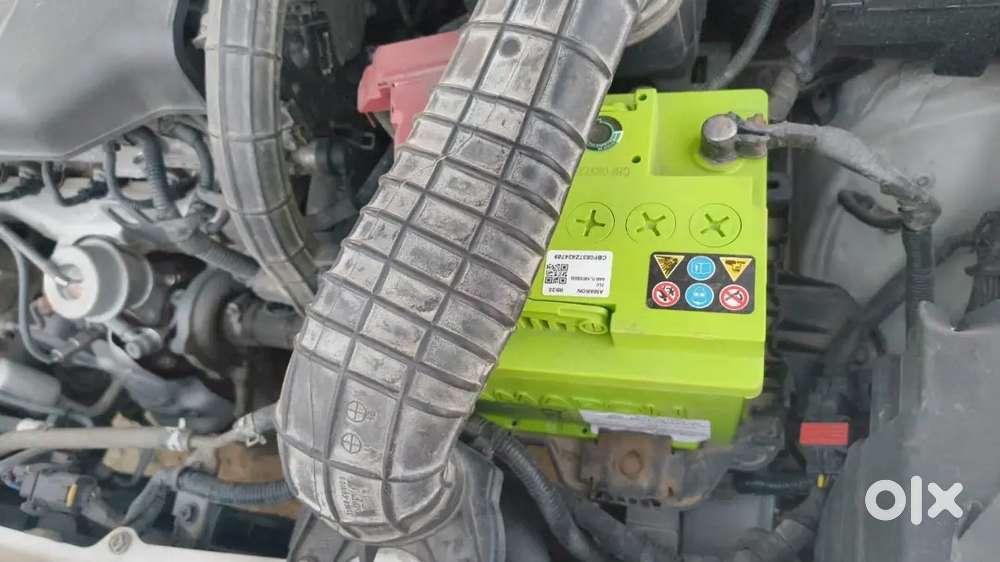 Maruti Suzuki S-cross 2015 New Battery Mileage 25+