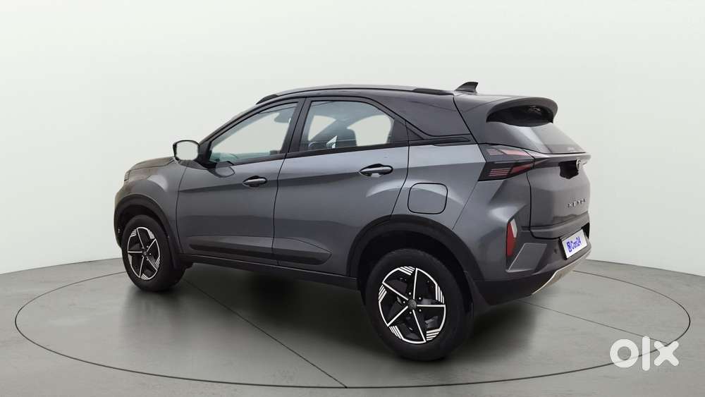 Tata Nexon Fearless S Purple 1.5 Revotorq Diesel 6mt Dual Tone, 2023..
