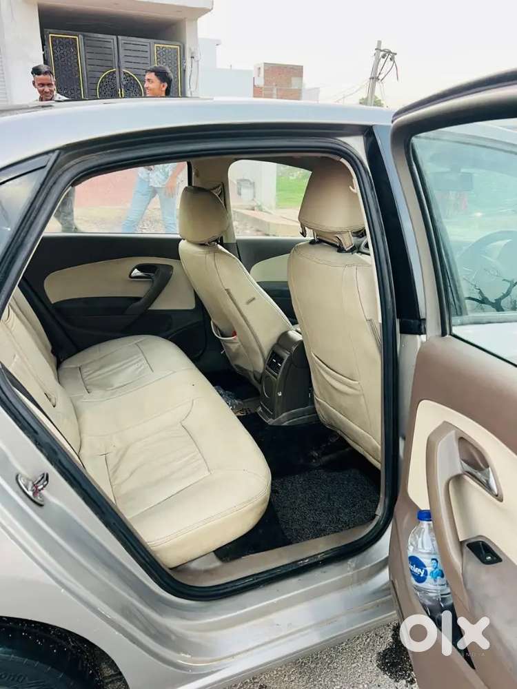 Skoda Rapid 2013 Diesel 102000 Km Driven