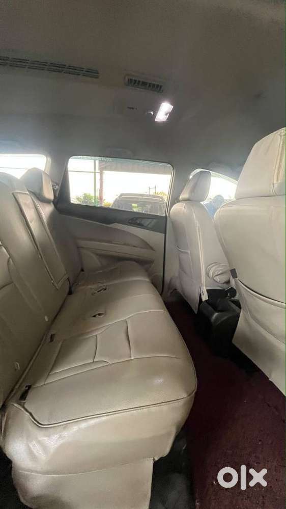 Mahindra Marazzo, 2019, Diesel