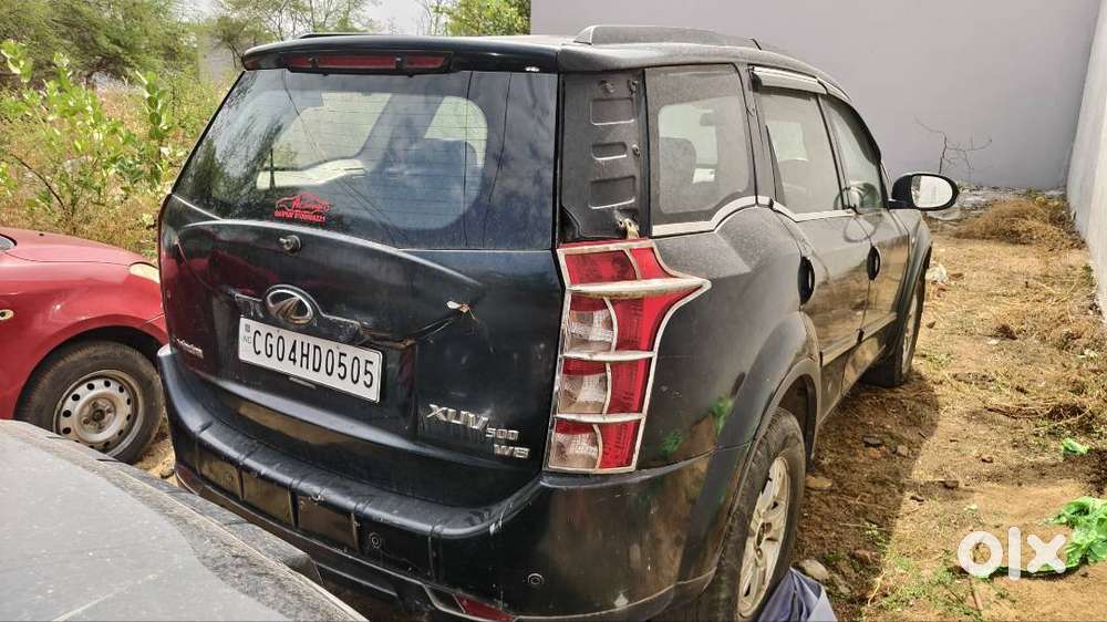 Xuv500 W8 2012