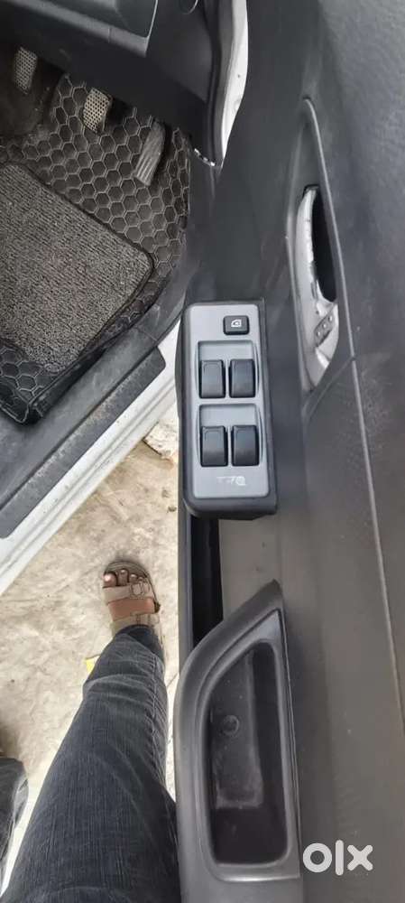 Maruti Suzuki Swift Vxi 2006