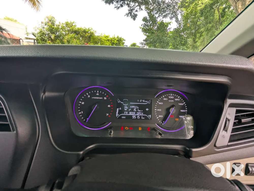 Mahindra Marazzo 2019 Diesel 95000 Km Driven