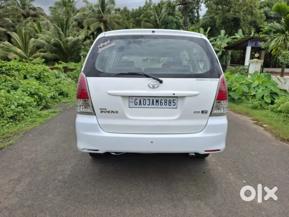 Toyota Innova 2.5 G 2010 Passing Till 2031 In Excellent Condition For
