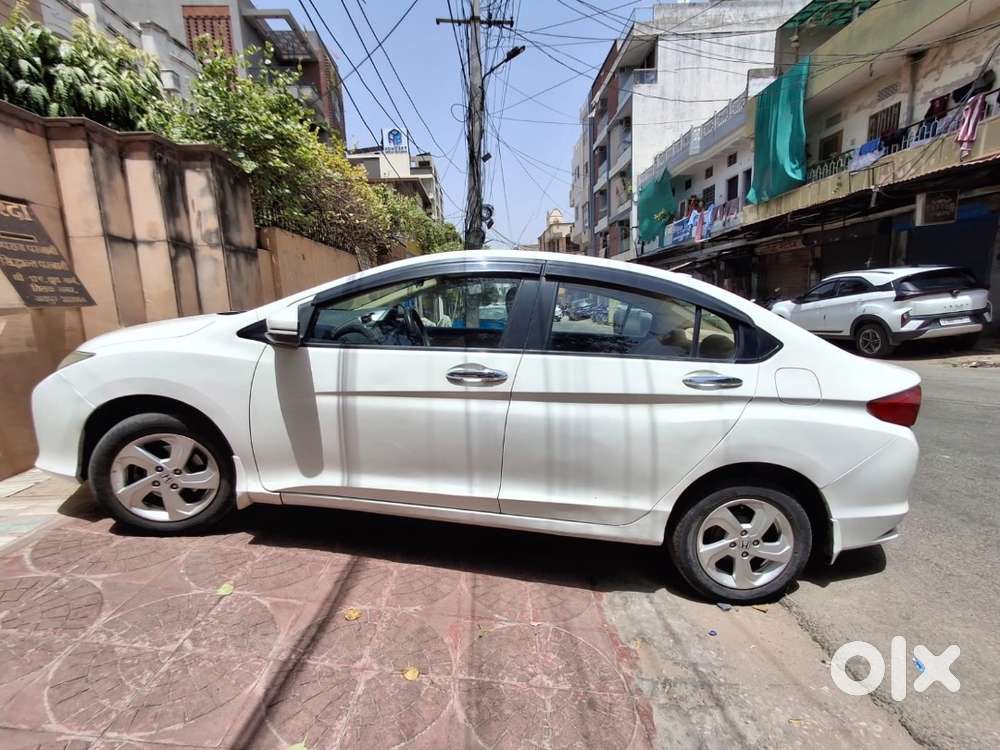 Honda City 2015 Petrol Well Maintained