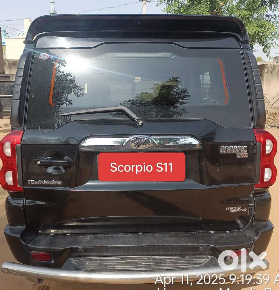 Mahindra Scorpio S11  2019
