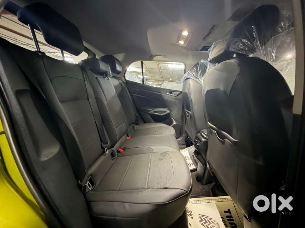 Skoda Kylaq Prestige At, 2025, Petrol