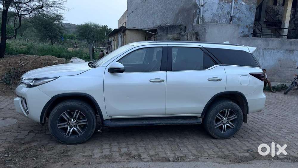 Toyota Fortuner Diesel 2018 Year Car