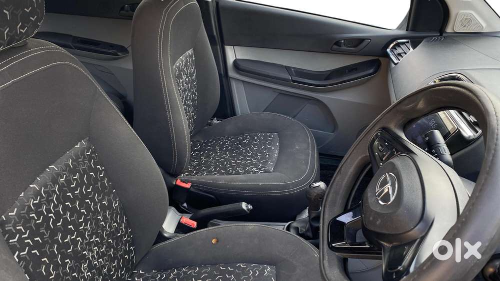 Tata Tiago 1.2 Revotron Xt Option, 2023, Petrol