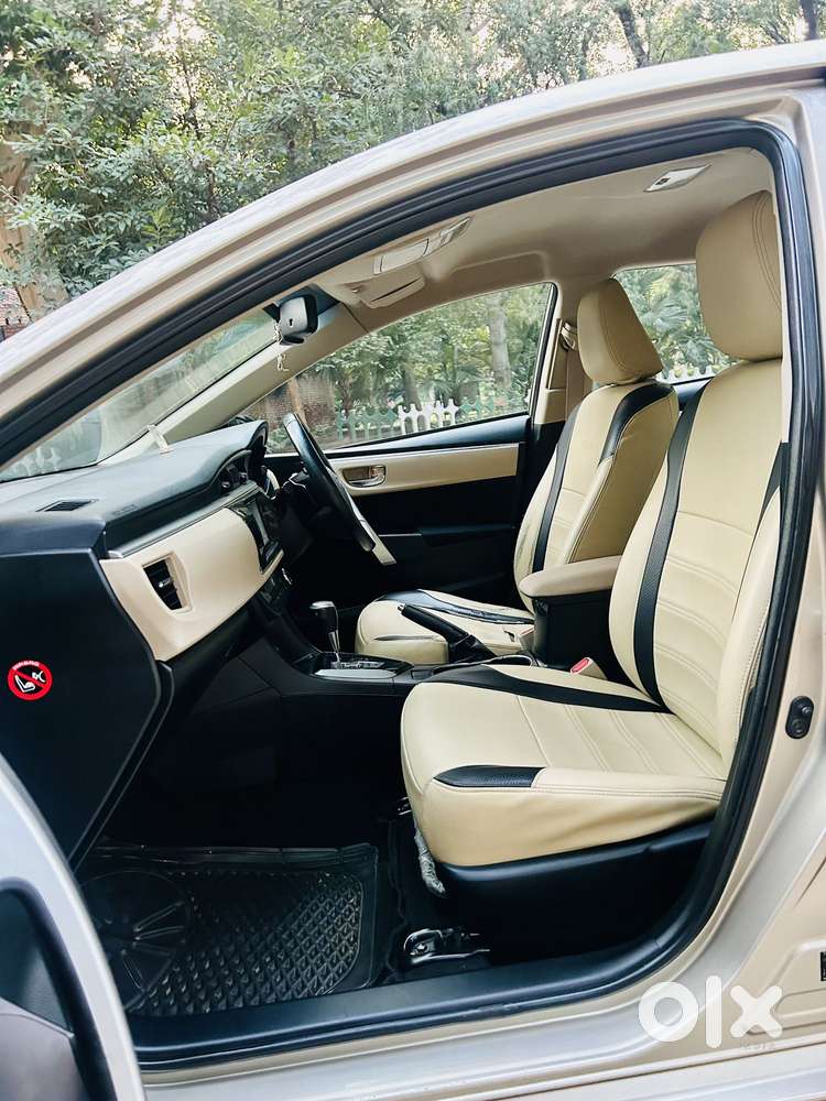 Toyota Corolla Altis 2013-2017 Vl At, 2016, Petrol