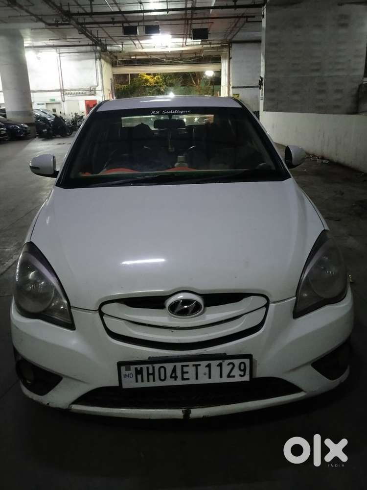 Hyundai Verna 2011 Diesel Manual