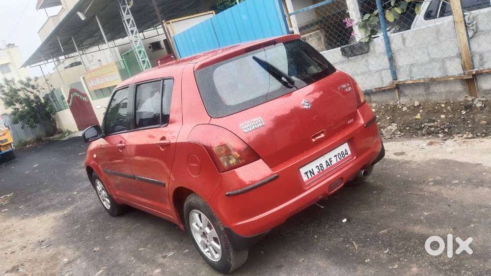 Maruti Suzuki Swift Vxi + Manual, 2006, Petrol