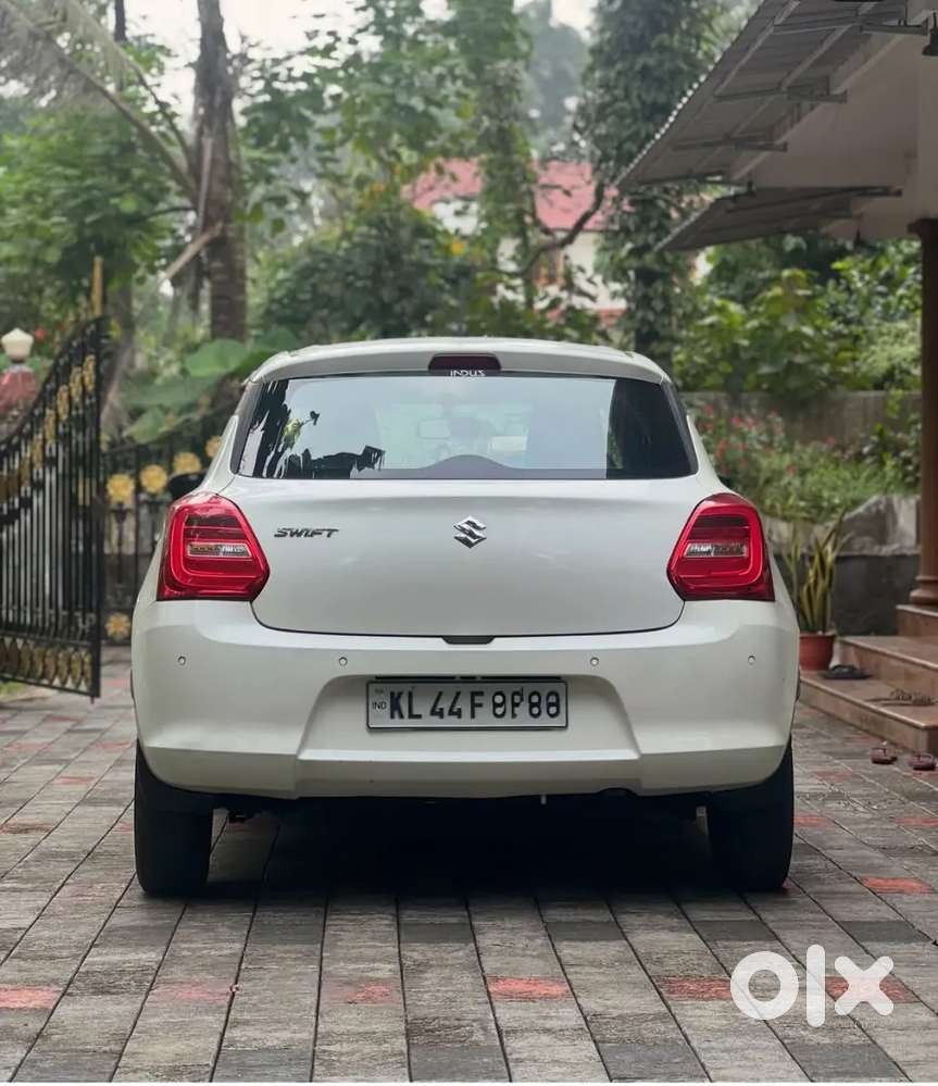 Maruti Suzuki Swift Vxi Petrol 2019
