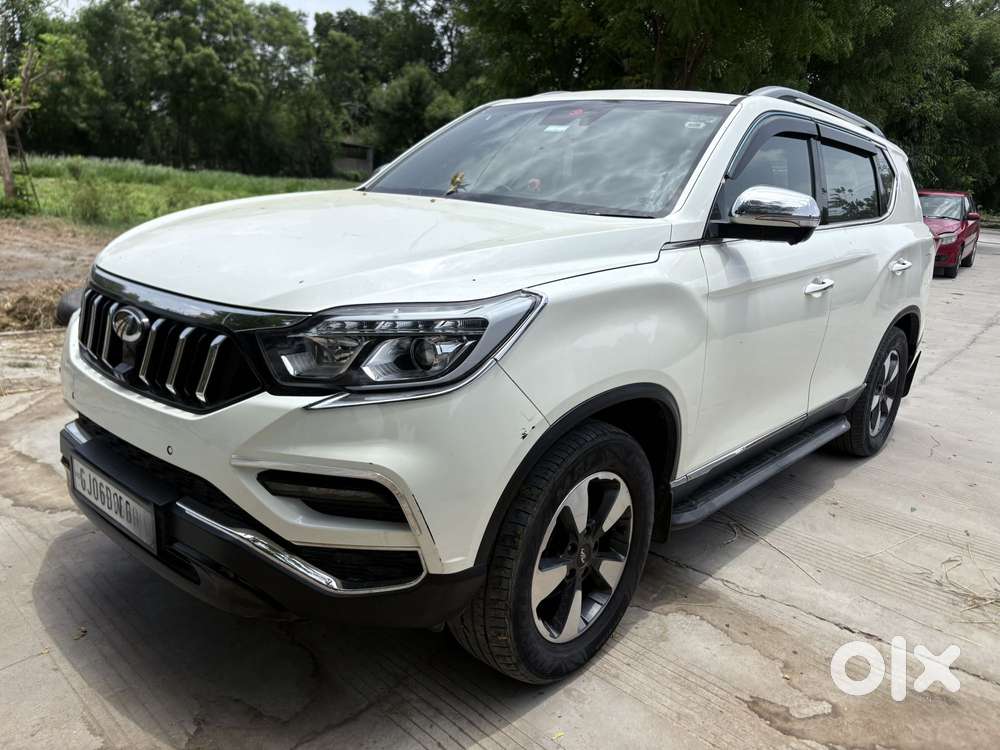 Mahindra Alturas G4 4x2 At, 2022, Diesel
