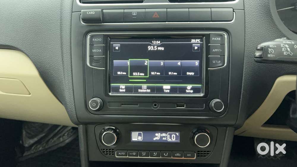 Skoda Rapid 1.6 Mpi At Style, 2017, Petrol