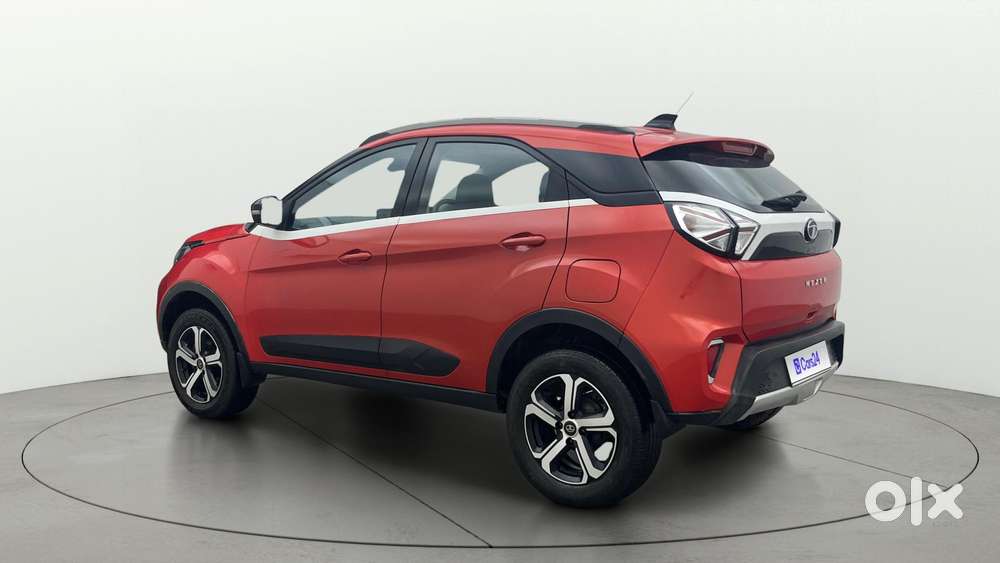 Tata Nexon 1.2 Revotron XZA Plus Premium, 2022, Petrol