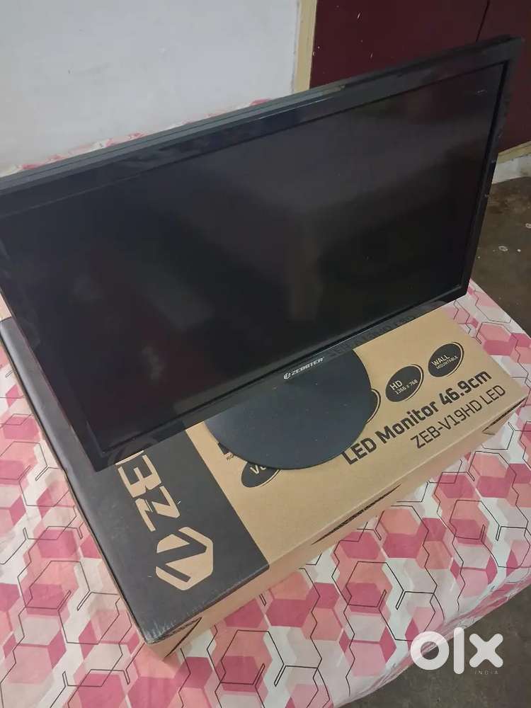 Monitor, Motherboard & AMD Processor