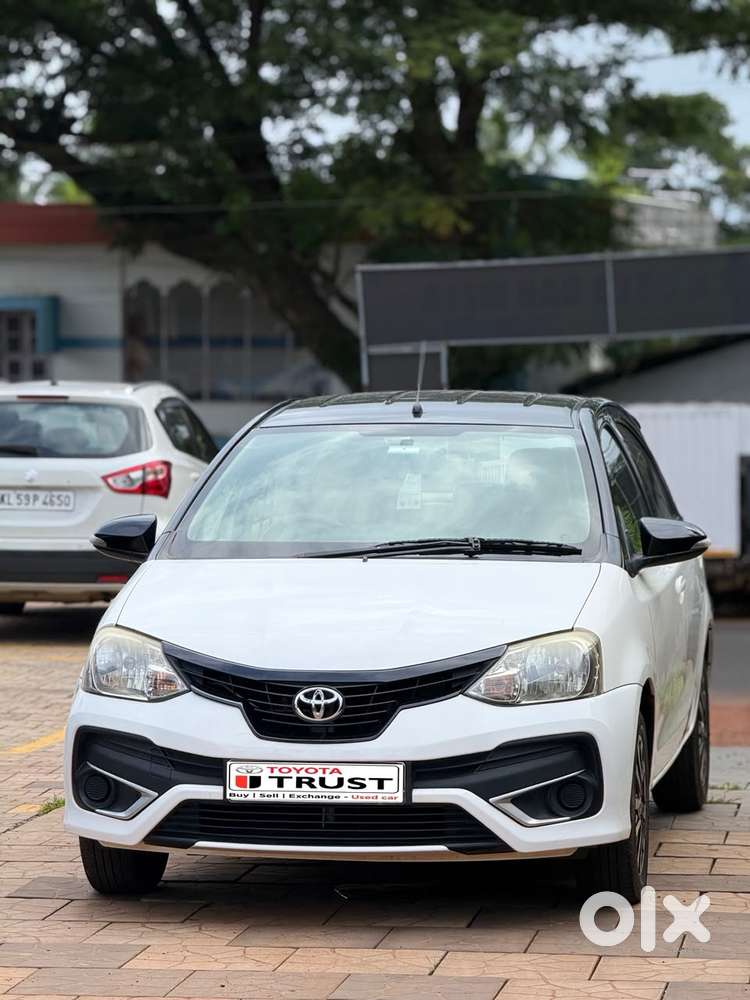 Toyota Etios Liva Vd Dual Tone, 2018, Diesel
