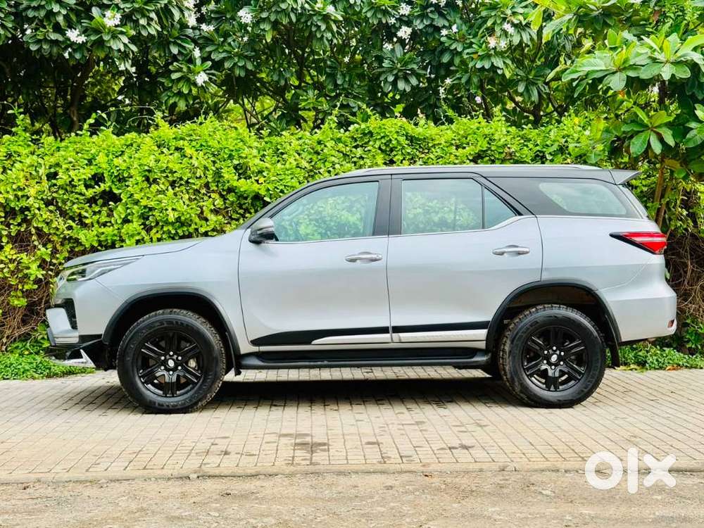 Toyota Fortuner Leader Edition (at), 2025, Diesel