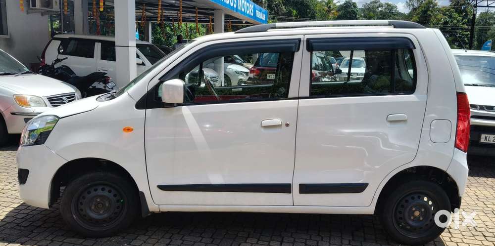 Maruti Suzuki Wagon R Amt Vxi, 2016, Petrol