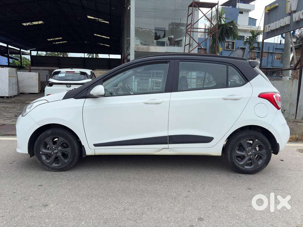 Hyundai Grand I10 1.2 Sportz(o) Dual Tone, 2019, Petrol