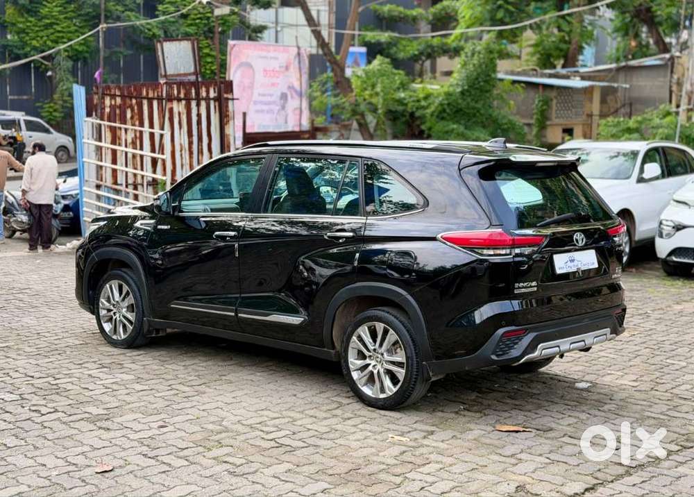 Toyota Innova Hycross 2.0 Zx Hybrid 7 Str, 2024, Petrol