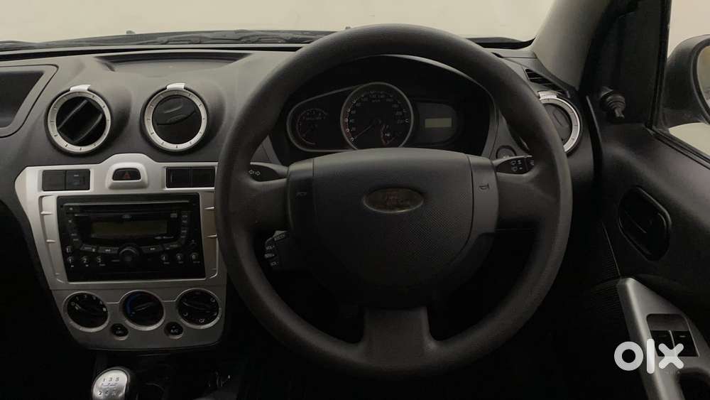 Ford Figo 2010-2012 Petrol Zxi, 2013, Petrol